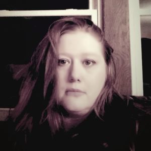 Meet your Posher, Niomi